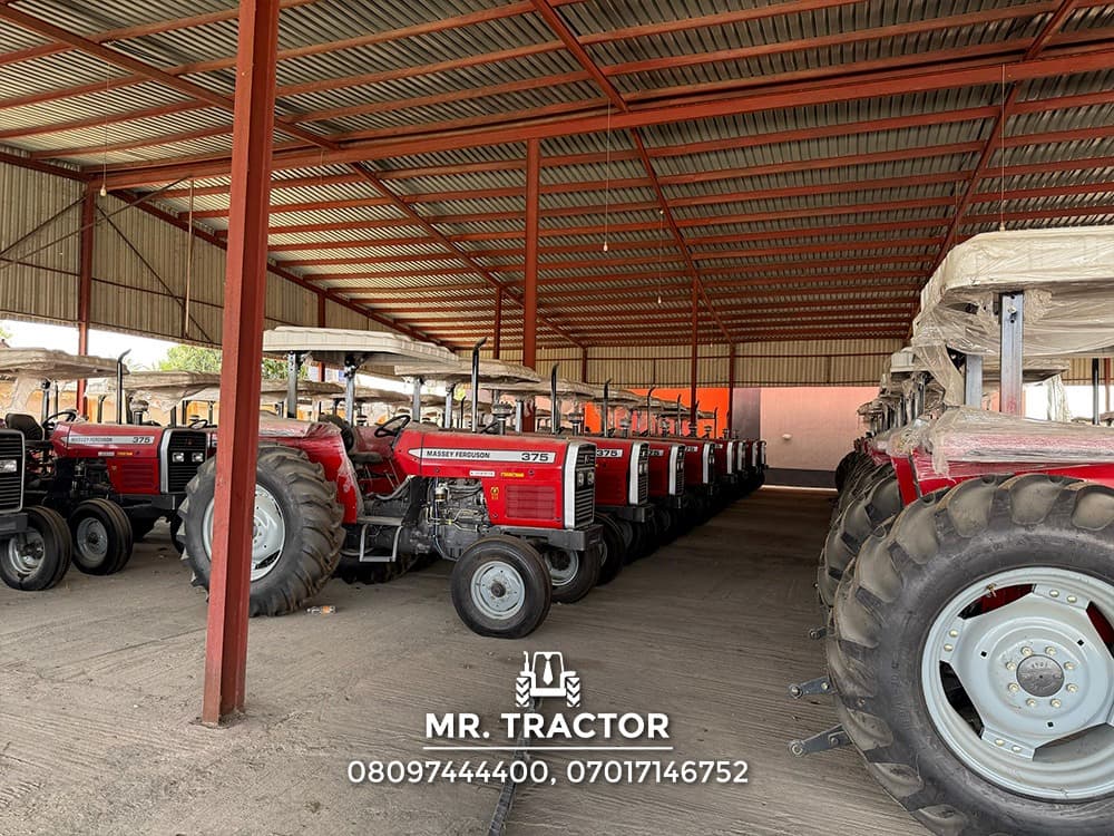 MR TRACTOR AGRO